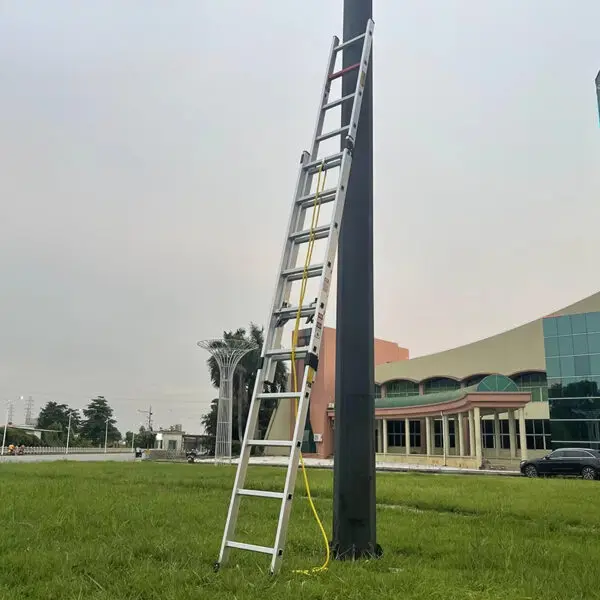 Aluminum Extension 3 Section Triple 12M Extension Fire Ladder 16ft 18ft 20ft Extend Ladder Telescopic Ladder 5m